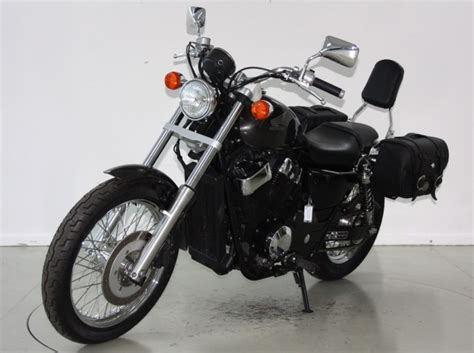 As of 2011, the shadow brand has been limited to a single 750 cc cruiser available in spirit, aero, phantom, and rs trims. Honda VT 750 Shadow RS - Occasion-Motorräder - Moto Center ...