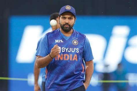 Rohit Kohli Back As India Eye Winning Start In Odis Rediff Cricket