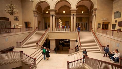 Art Institute Of Chicago Pictures View Photos And Images Of