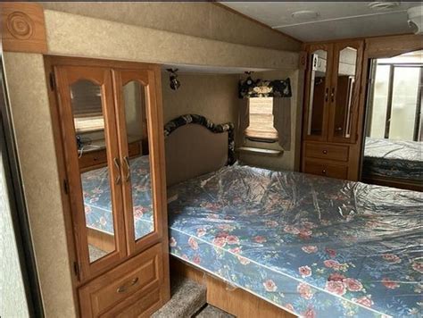 Floor plans rear two trailers for 2018 luxurious bedrooms. 2007 Sierra by Forest River 5th Wheel Camper - Nex-Tech ...