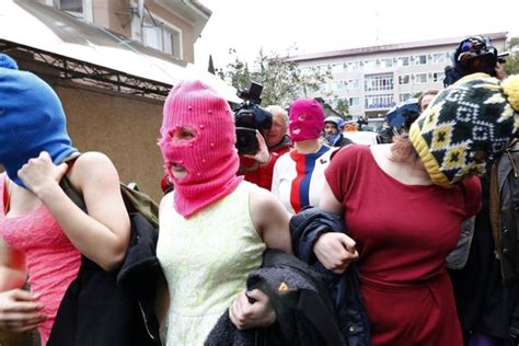 2 Activists Linked To Pussy Riot Get Asylum In Sweden