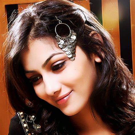 Pin By Fashionpro On Celebrity Fashion Indian Tv Actress Indian Actresses Sriti Jha