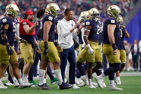 Notre Dame Football 2022 Fighting Irish Wire Staff Game By Game