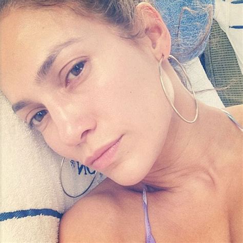 The Year Of No Makeup Selfies 24 Celebs Who Dared To Bare