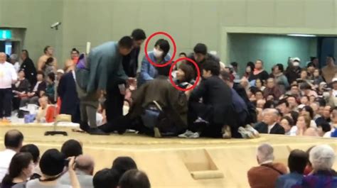 Women Enter Sumo Ring To Save Mans Life Get Kicked Out For Being