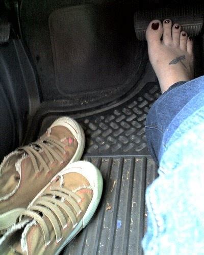 Barefoot And Grounded Rewind Bare Your Sole While Driving To Save Gas