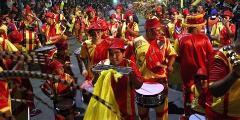 Carnavales De La Alegr A La Matanza Se Visti De Fiesta Con La Fiesta