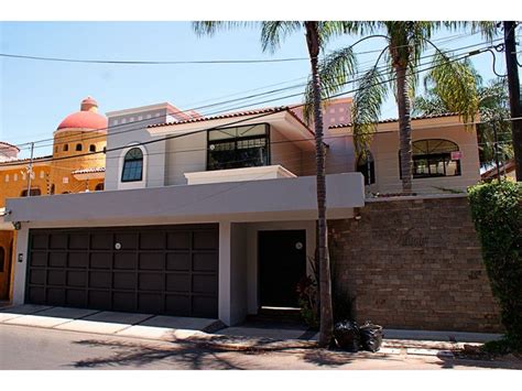 Casa En Venta En Paseo De La Cañada 760 Monraz Guadalajara Jalisco Casas Y Terrenos