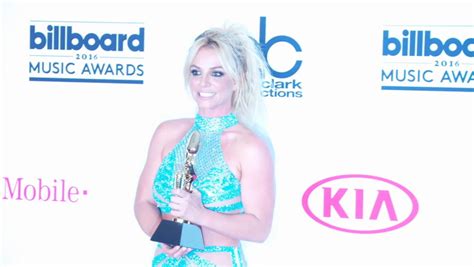 Britney Spears Shares Topless Shower Video To One News Page VIDEO