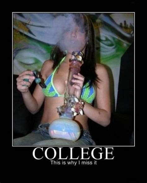 Hot College Girls Demotivational Posters Pics