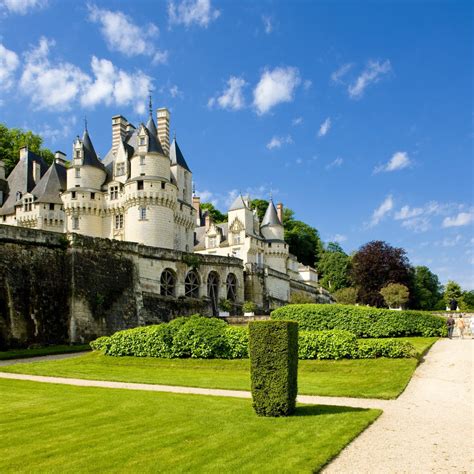 Cruising the Landscapes & the Châteaux of the Loire Valley | Leger Holidays