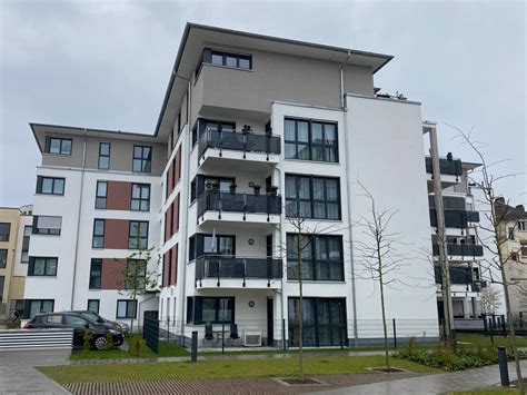 Und wie bei ihrem über ihr liegenden pendant gilt auch für sie: Innen_/Aussenputz