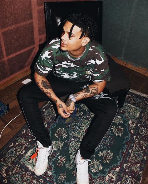 The app also offers plenty of useful features to help users get more followers, such as sticker maker, line breaker and popular. Pin on Smokepurpp (Lil Purpp)