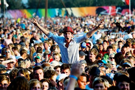 Vi har brug for et konkret svar fra myndighederne nu. Roskilde: Denmark's Largest Festival Releases Lineup | Festival Squad