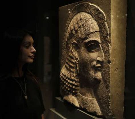 Los Tesoros De Asurbanipal Erudito Y Due O Del Primer Imperio De La