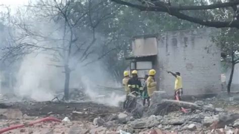 11 Dead Dozens Injured In Blaze At Firecracker Factory In Tamil Nadus