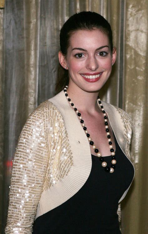 Anne Hathaway 30 Facts About The Award Winning Hollywood Actress