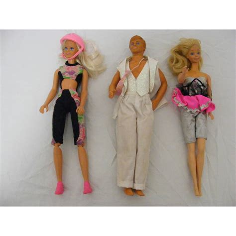 Barbie Ken And Cindy Dolls Plus Assorted Clothes Oxfam Gb Oxfams