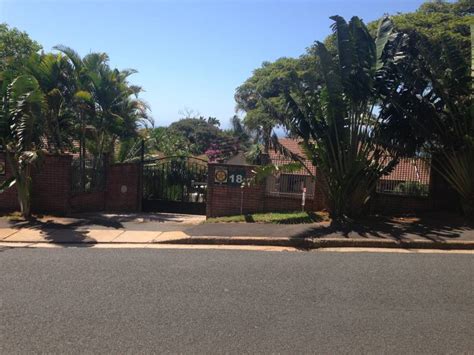 18 Margaret Maytom Avenue Durban North Sahra