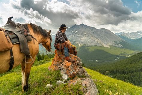 Trail Riders of the Canadian Rockies - A Legacy of Mountain Exploration ...