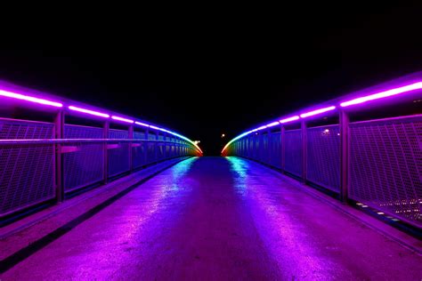 Purple Neon Lights 4k Wallpapers Hd Wallpapers Id 27611 Gambaran