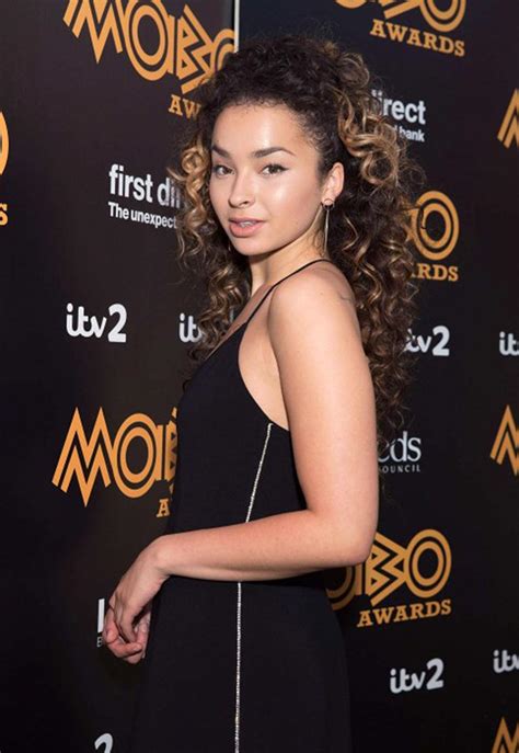 Ella Eyre Nude And Sexy Pics Collection Scandal Planet