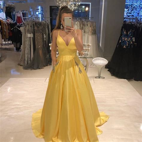 2020 Elegant Yellow Satin Long Prom Dresses With Pockets Beaded Spaghetti Straps Open Back A