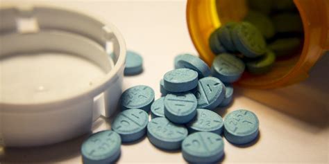Amphetamine Vs Methamphetamine Whats The Difference Bbc