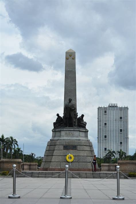 Jose Rizal Statue At Rizal Park In Manila Philippines Editorial Stock