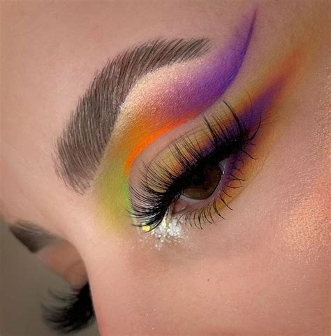 Pin By Graciene Santos S On 1makedicas In 2022 Eye Makeup Makeup Eyes