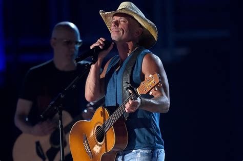 Kenny Chesney Announces Here And Now 2022 Tour Country Now