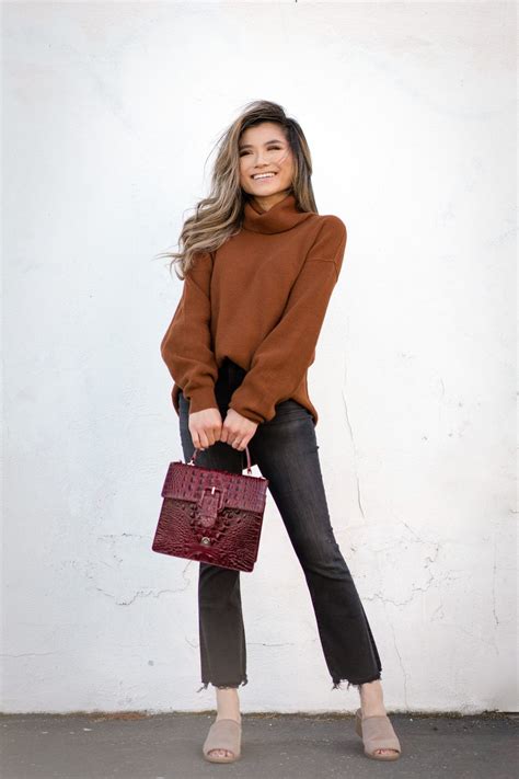 4 Casual Fall Outfit Ideas Miss Louie Thanksgiving Outfit Women