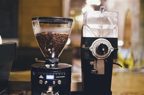 Top 5 The Best Coffee Grinder Reviews Of 2022