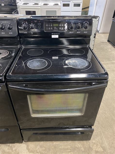 4,747 likes · 10 talking about this. REFURBISHED Black 30" Flat Top Range - Appliance Warehouse ...