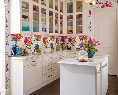 Flower Filled Kitchen Is Not A Look For Everyone 58611