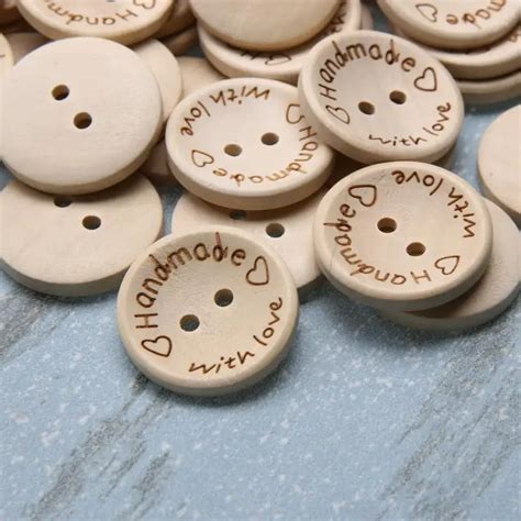 100pcs Handmade Wood Buttons Love Heart Natural Color Round 2 Holes