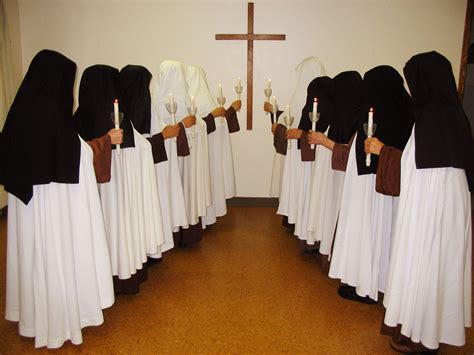 Pin By Sophie Madsen On Carmelite Nuns Nuns Habits Nuns Catholic