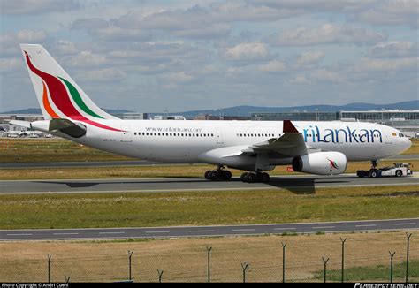 4r Alg Srilankan Airlines Airbus A330 243 Photo By Andri Cueni Id