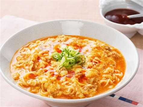 (19+)마의 색시대의 다이어리 (단권) 비번까묵었어. 韓国風旨辛あんかけ麺 | サンヨー食品
