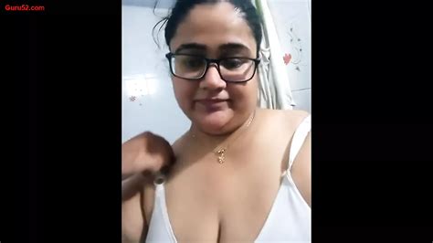 Big Boob Indian Girl On Cam Red Saree Porn Xhamster