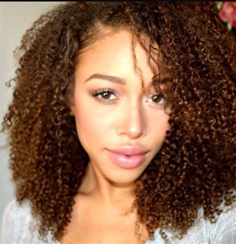 Kinky curly hair products give a natural look. Guys : what do you think of natural kinky hair? - GirlsAskGuys