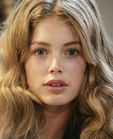 Doutzen Kroes Cool Hairstyles Beauty Around The World Boring Hair