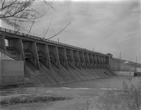 Waco Dam Side 1 Of 1 The Portal To Texas History