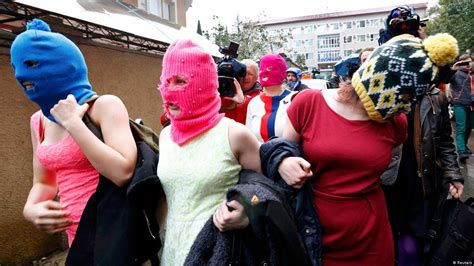 Pussy Riot Released In Sochi Dw 02182014