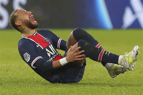 PSG Lyon la blessure de Neymar le bon coup de l OL le résumé en vidéo