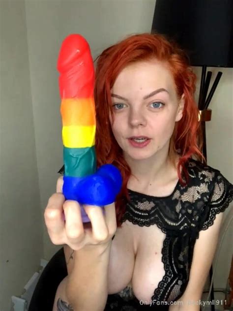 Rebecca Goodwins Latest Huge Rainbow Dildo Xxbrits