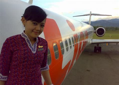Sexi Pramugari Lion Air ~ World Stewardess Crews