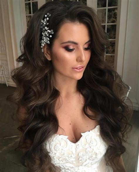 Details 156 Gorgeous Bridal Hairstyles Best Dedaotaonec