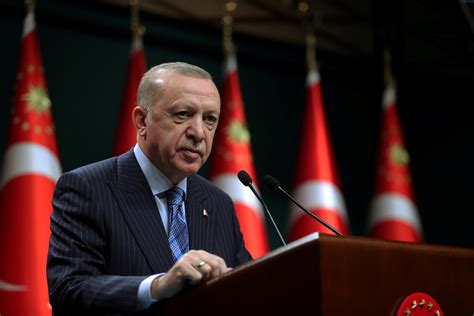 Turkeys Erdogan Backs Minister Targeted By Mob Boss Reuters