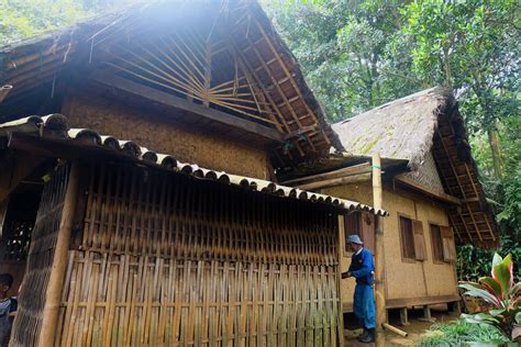 Dengan menggunakan cara ini, wifi indihome lebih aman karena tidak. Kearifan Lokal dan Mitigasi Bencana ala Kampung Cikondang : Mongabay.co.id